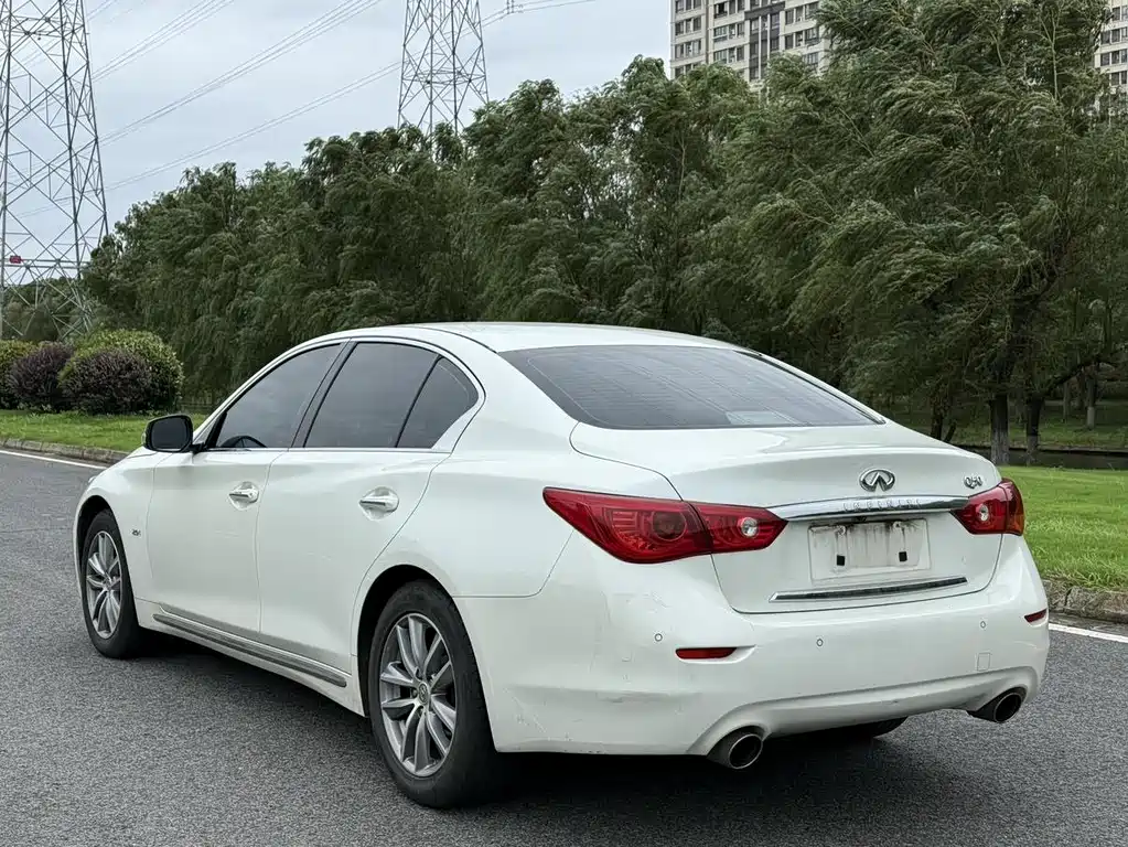 Infiniti Q50L — миниатюра 4