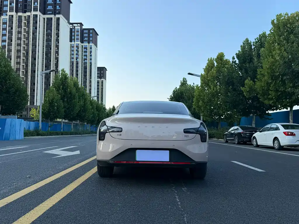 XPeng MONA M03 — миниатюра 9