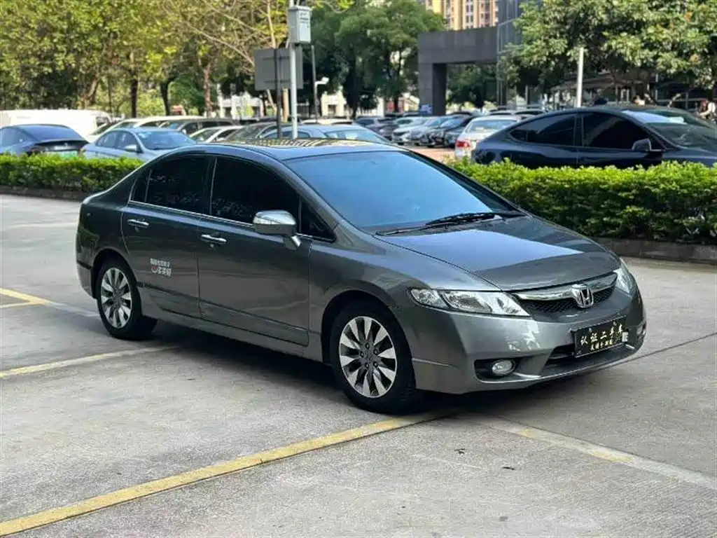Honda Civic 2009 1.8L AT Luxury