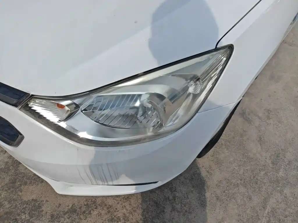 Chevrolet Sail — миниатюра 24