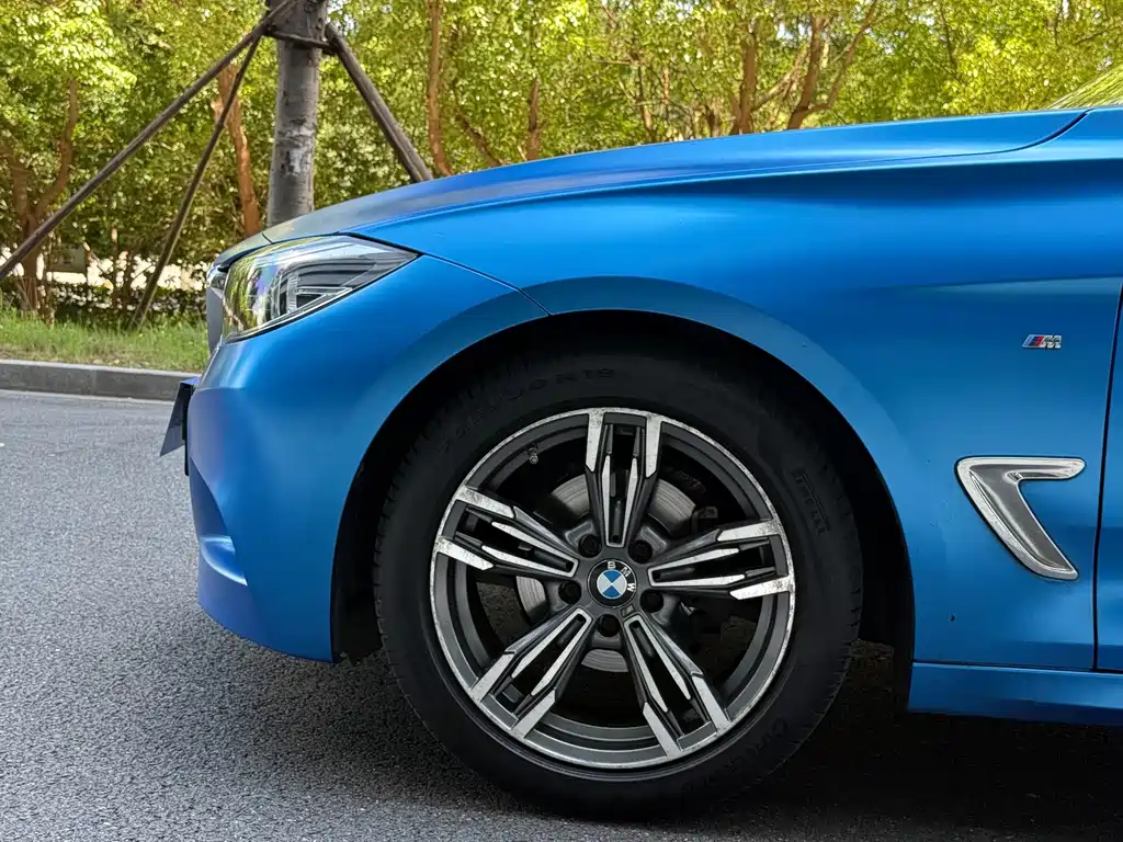 BMW 3 Series GT 320i M Sport Type, фото 5