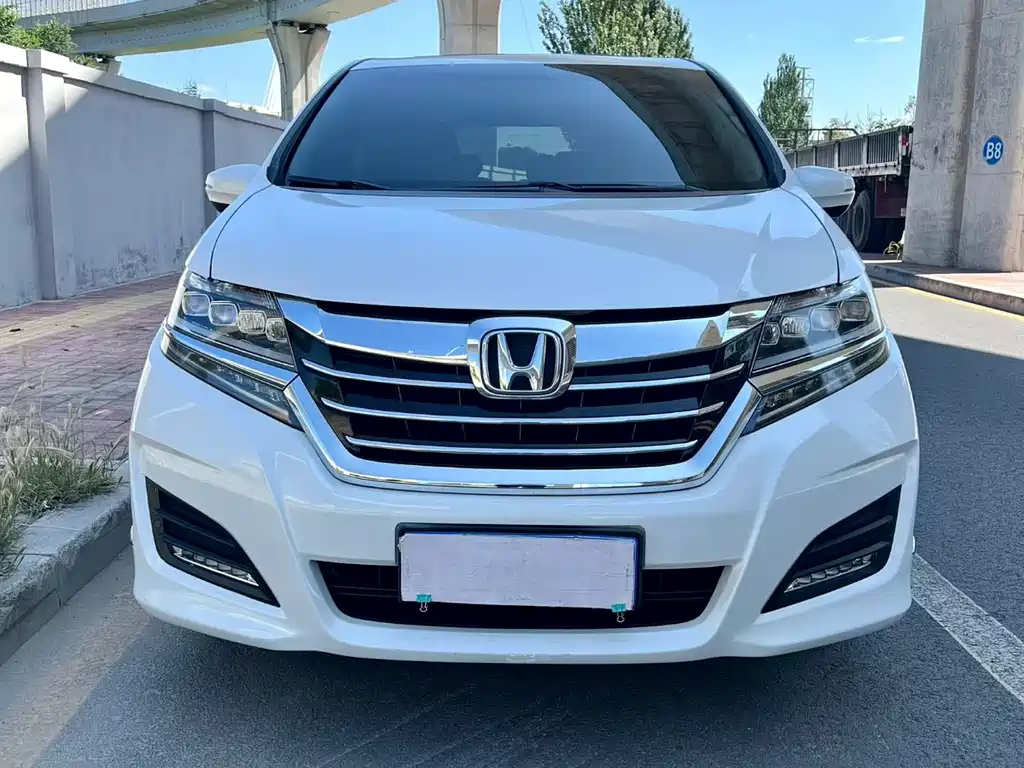 Honda Elysion — миниатюра 2