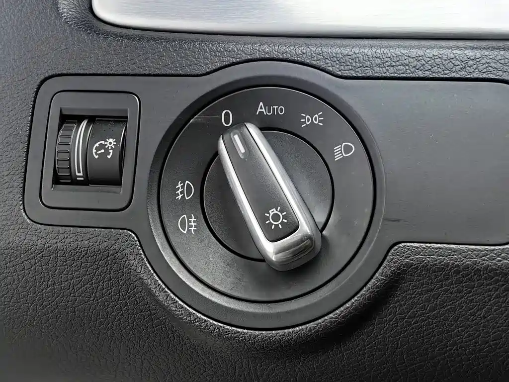 Volkswagen CC — миниатюра 21
