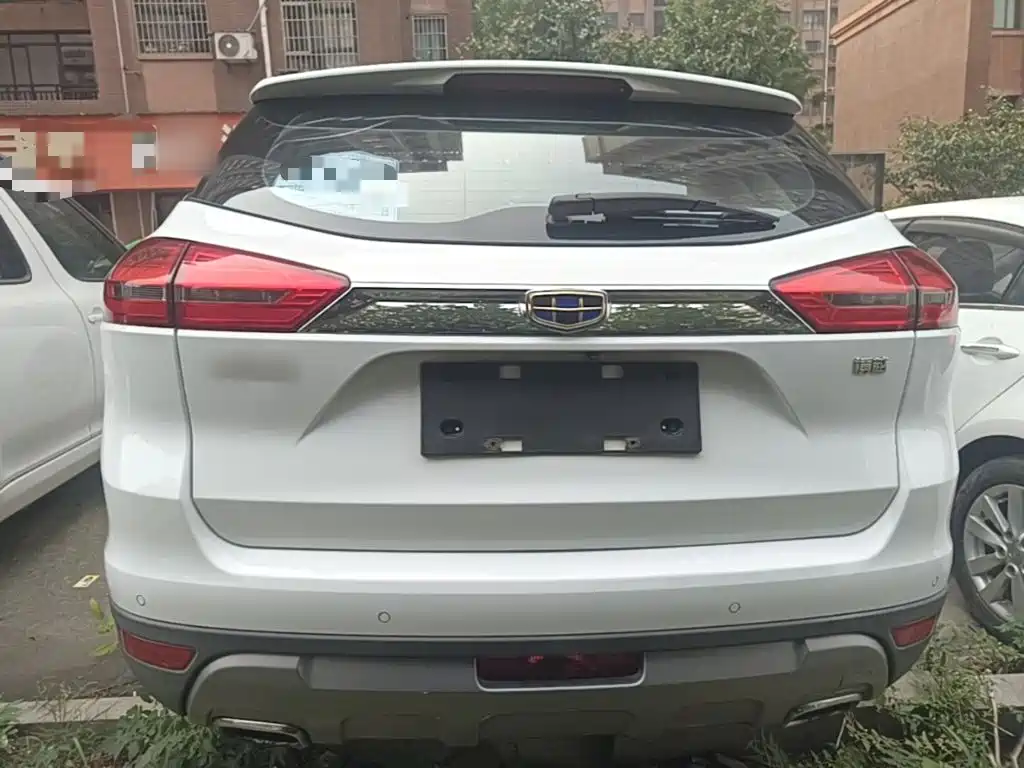Geely Boyue — миниатюра 6