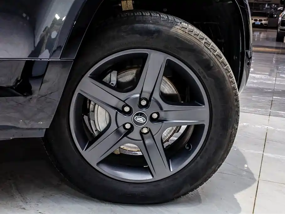 Land Rover Land Rover Defender 2024 110 3.0T P400 X-DYNAMIC HSE