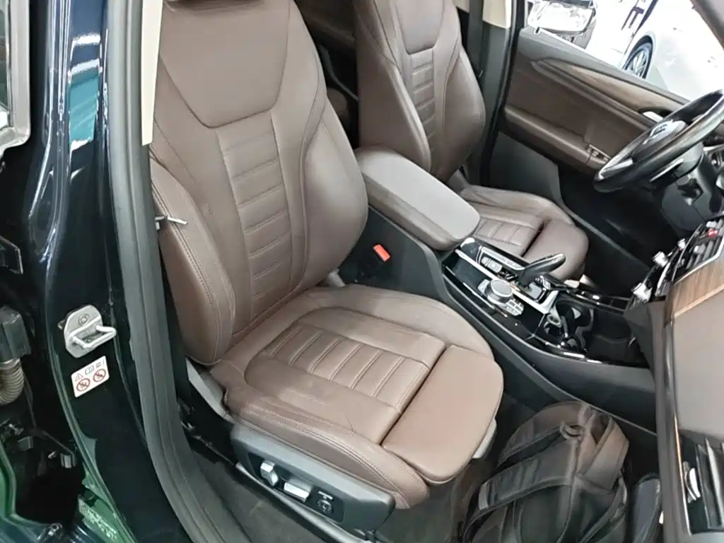 BMW X3 — миниатюра 25