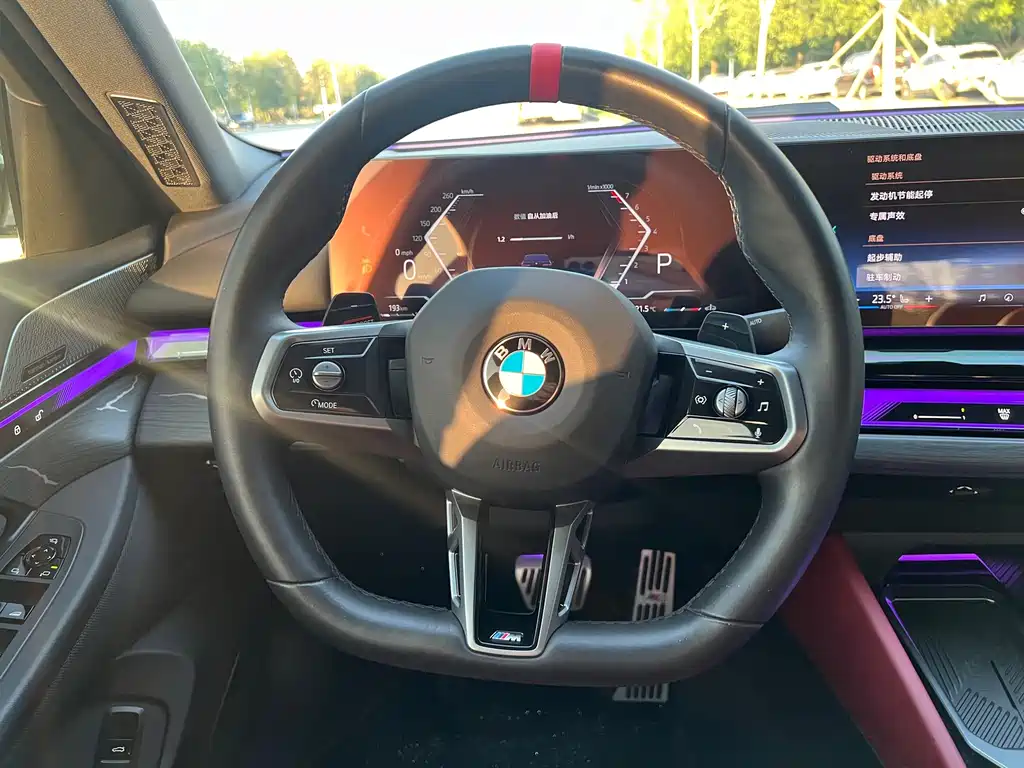 BMW 5 Series — миниатюра 5