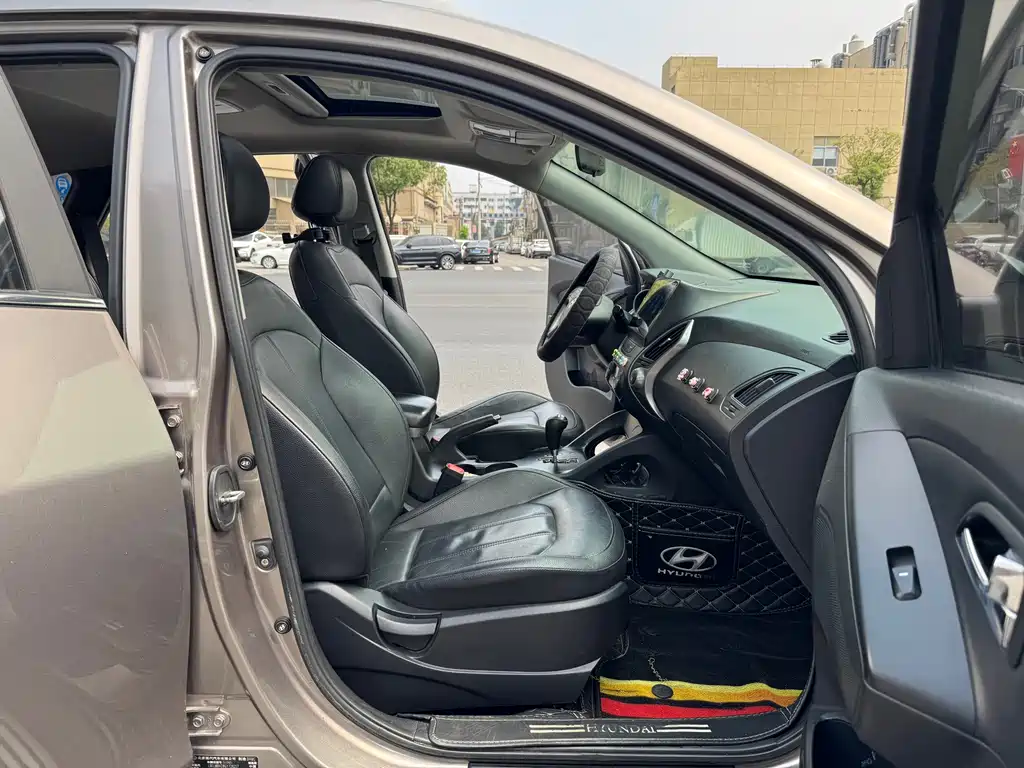 Hyundai ix35 — миниатюра 9