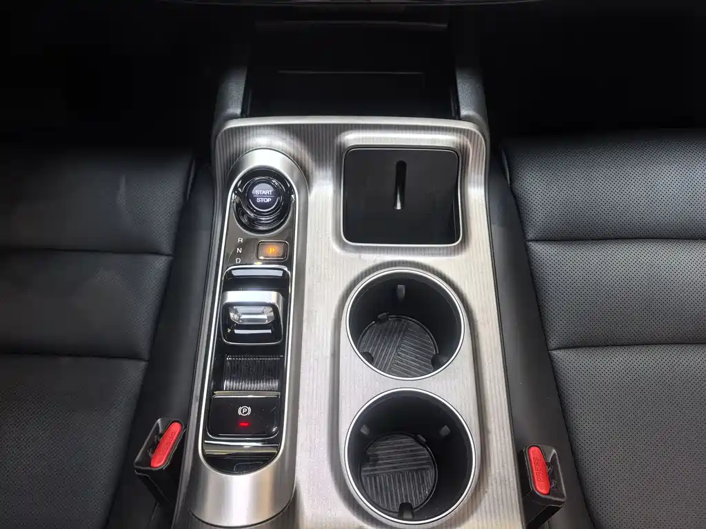 GAC TRUMPCHI E8 NEW ENERGY