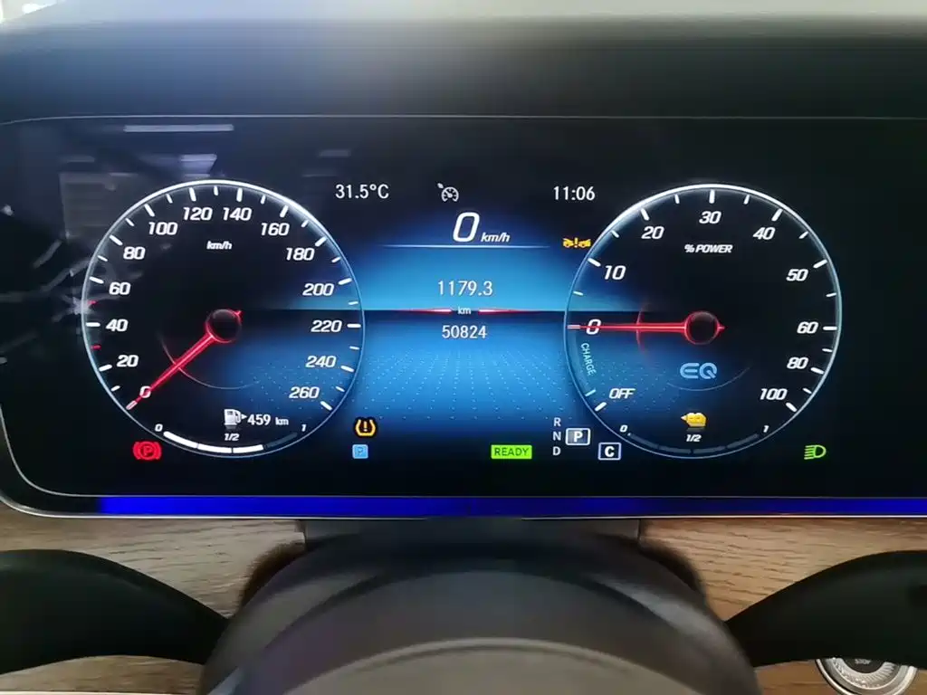 Mercedes-Benz E-Class New Energy — миниатюра 12