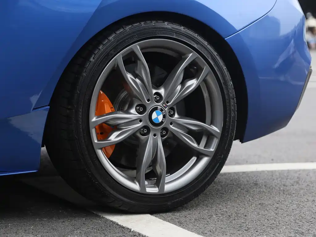 BMW 1 Series (Import) — миниатюра 16