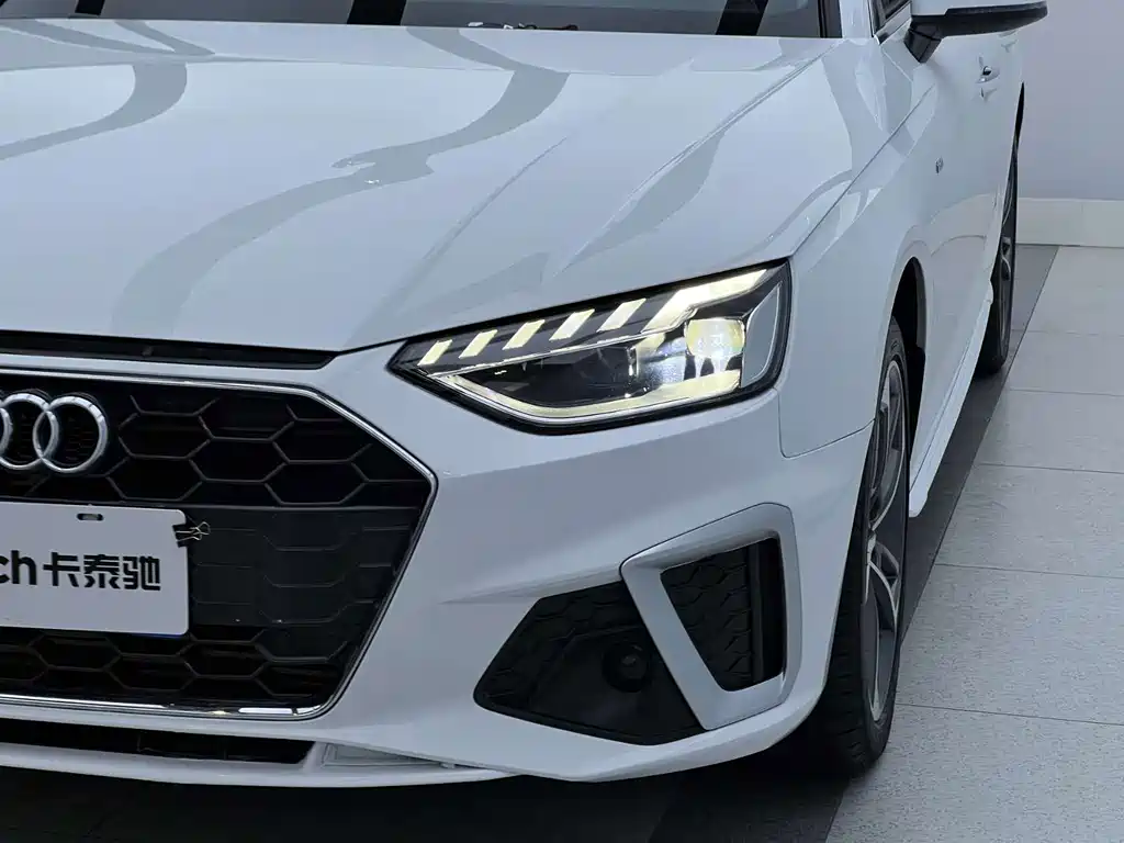 Audi A4L — миниатюра 3