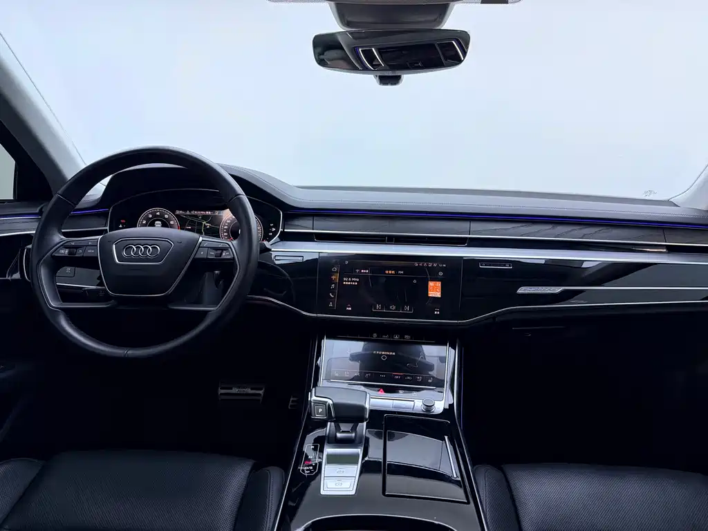 Audi A8 — миниатюра 10