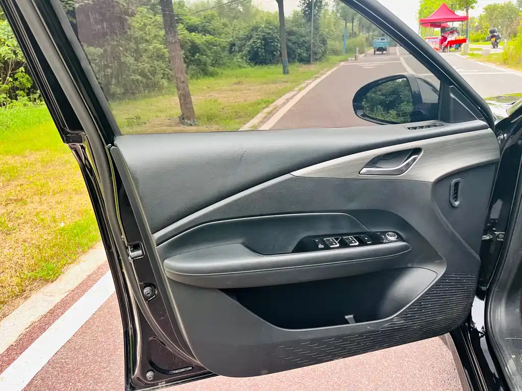 Wuling Xingguang — миниатюра 6