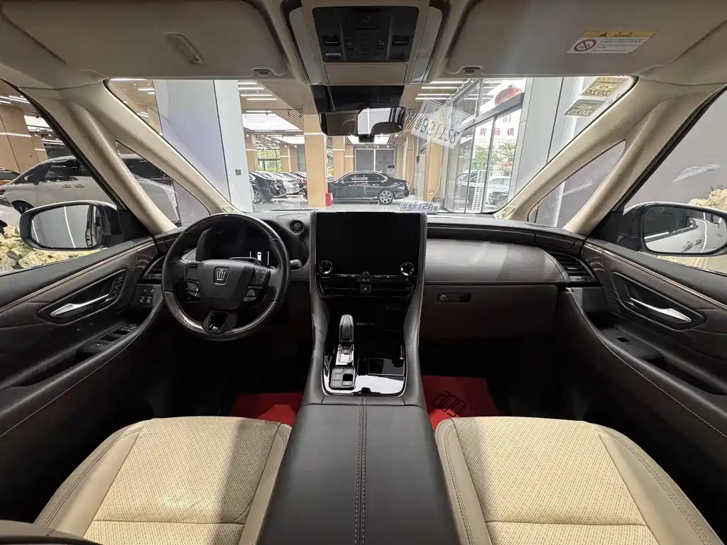 Toyota Vellfire 2024 2.5L Executive