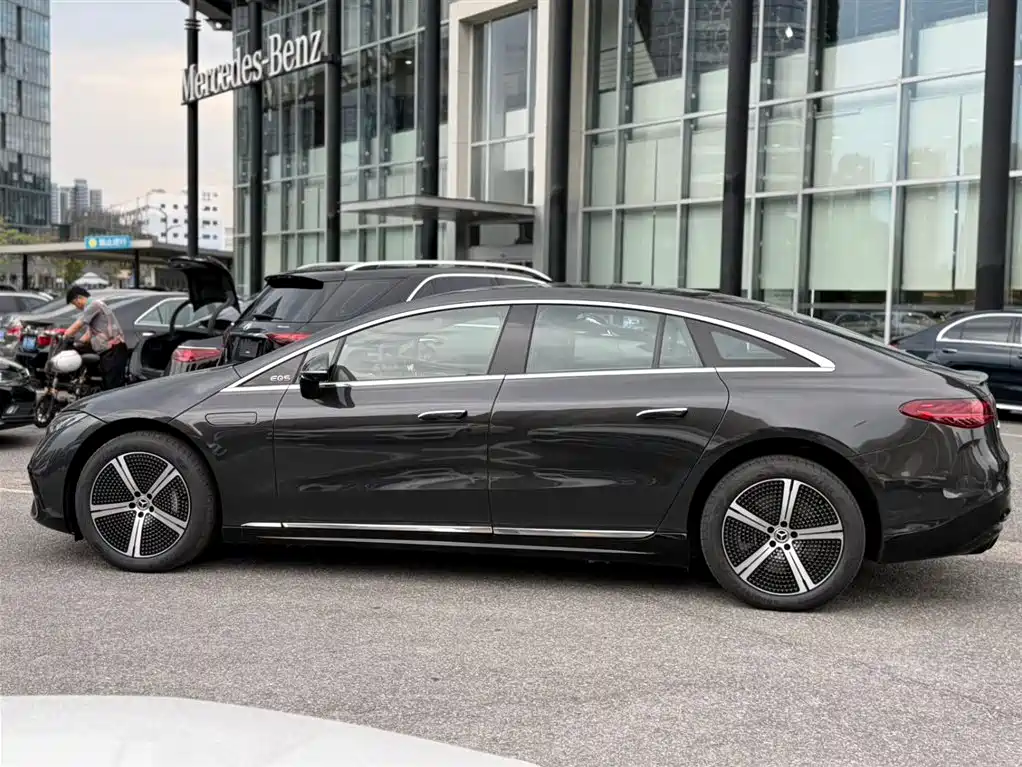 Mercedes-Benz EQS 2022 450+ Luxury