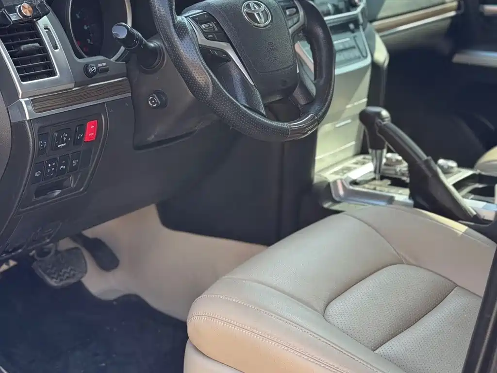 Toyota Land Cruiser 4.7L Auto VX, фото 10