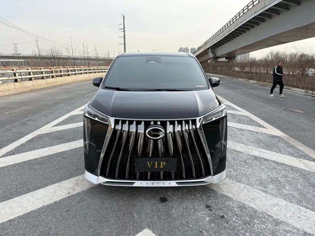 GAC TRUMPCHI M8