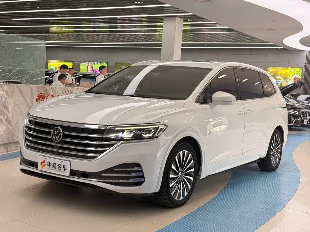 Volkswagen Viloran 2020 380TSI Luxury