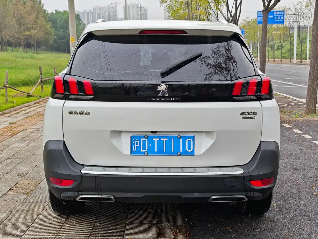 Peugeot 5008 — миниатюра 8