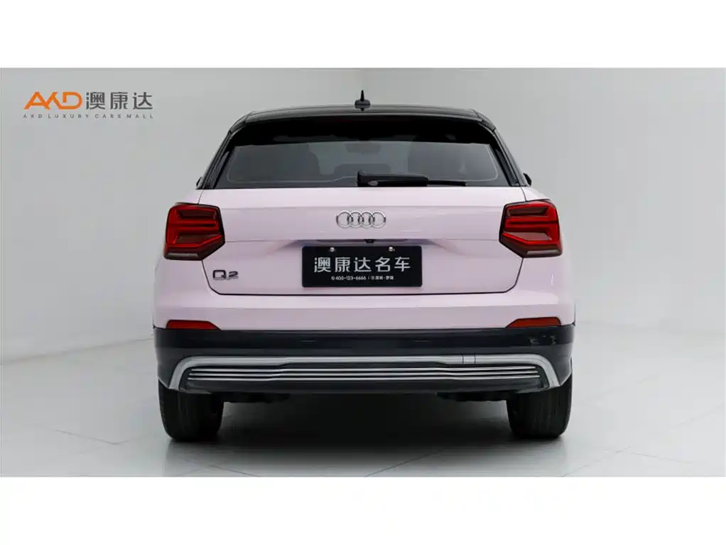 Audi Q2L e-tron — миниатюра 4