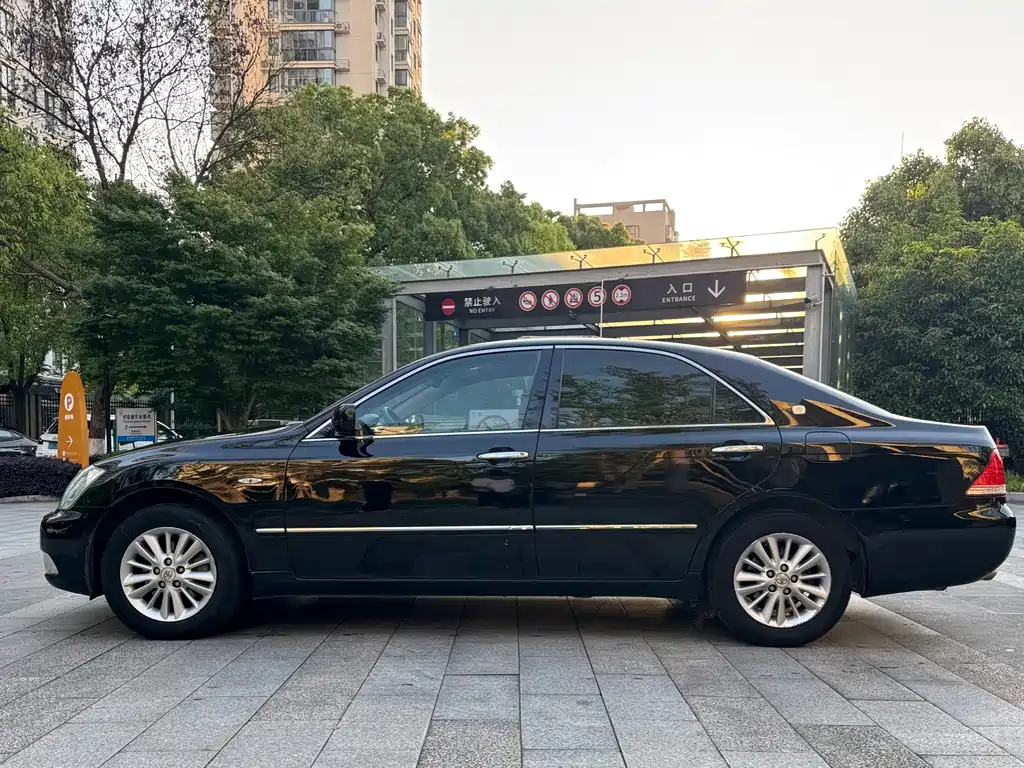Toyota Crown 2007 2.5L Royal