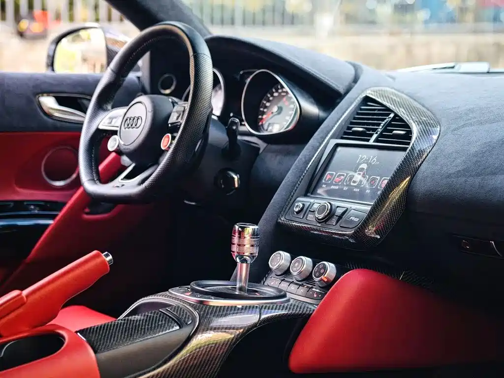 Audi R8 — миниатюра 5
