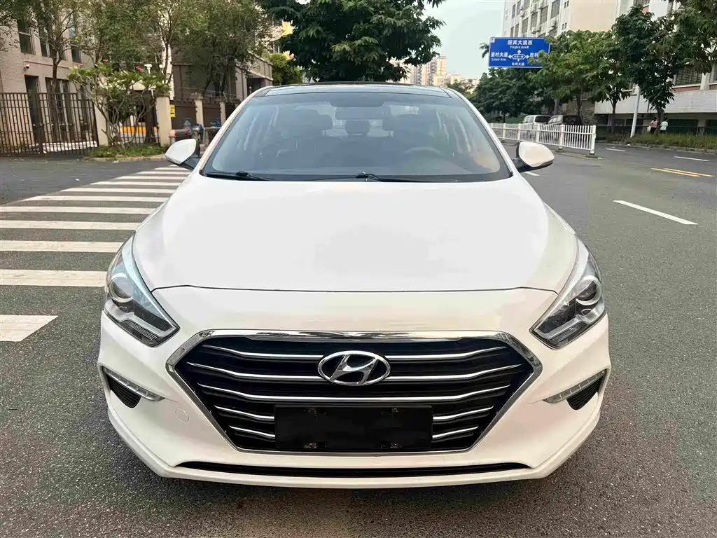 Hyundai Mistra — миниатюра 15