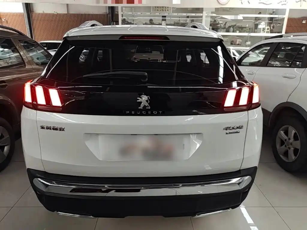 Peugeot 4008 — миниатюра 6