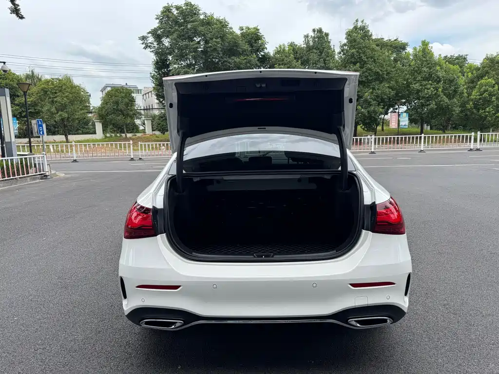 Mercedes-Benz A-Class — миниатюра 18