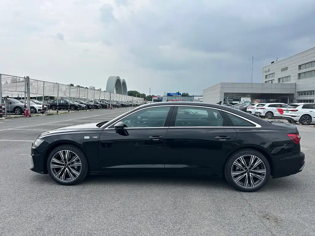 Audi A6L — миниатюра 18