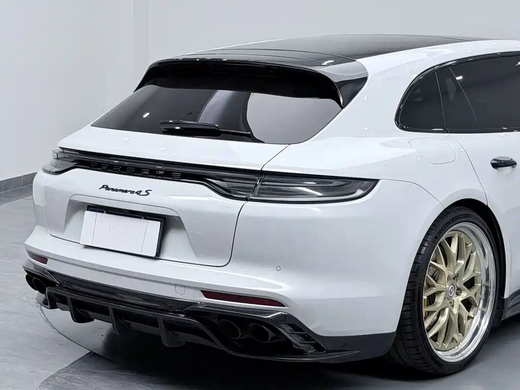 Porsche Panamera — миниатюра 4