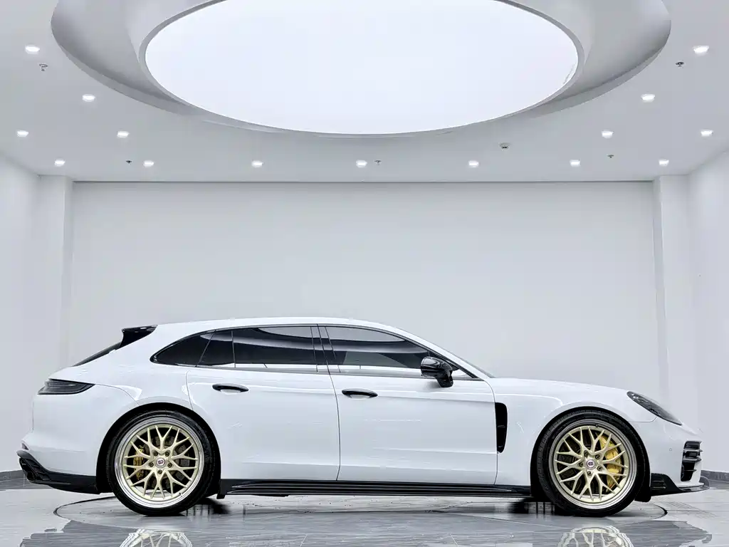 Porsche Panamera — миниатюра 5