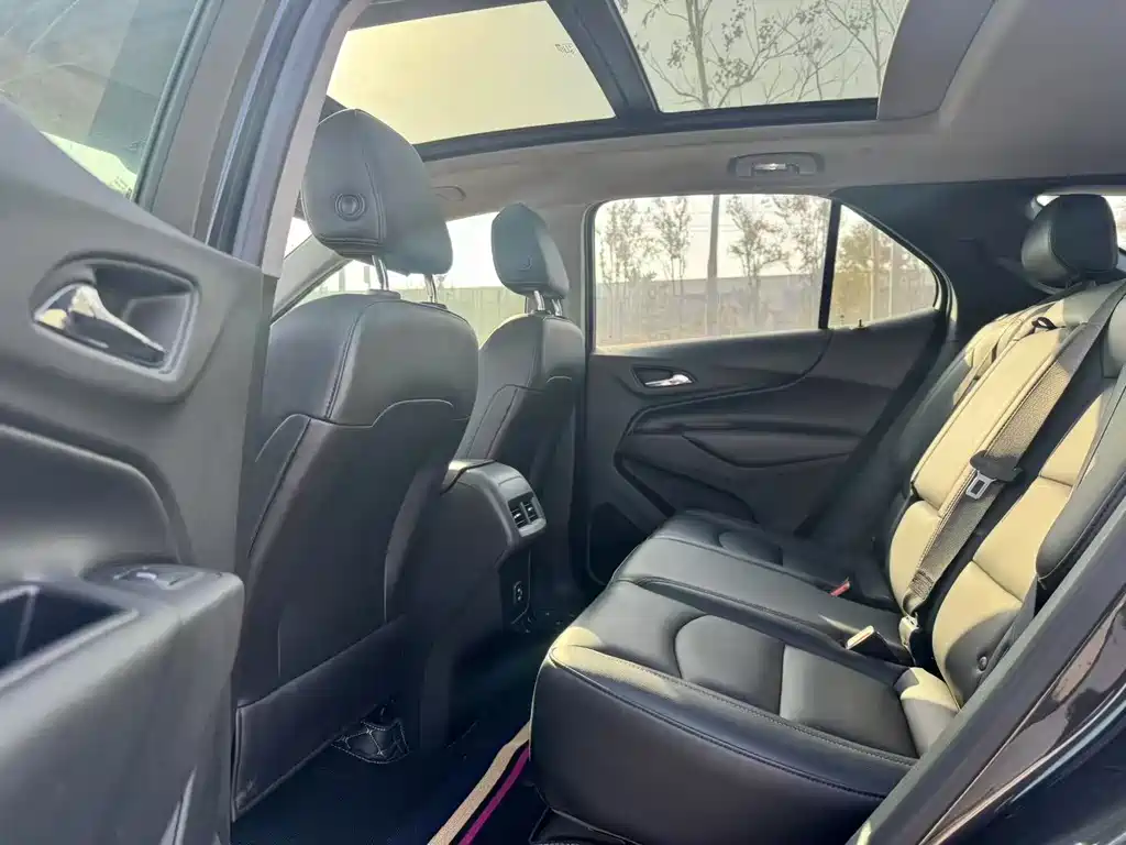 Chevrolet Equinox 2021 550T RS