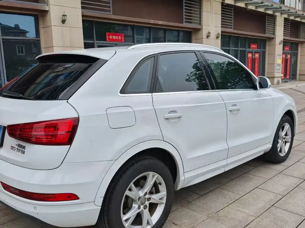 Audi Q3 — миниатюра 5