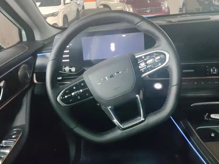 Chery Omoda — миниатюра 15