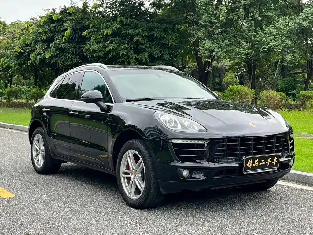 Porsche Macan — миниатюра 3