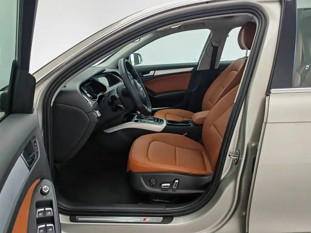 Audi A4L 2015 45 TFSI quattro Sport