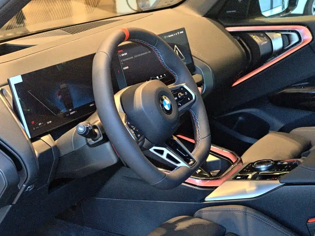 BMW X3 M50 — миниатюра 7