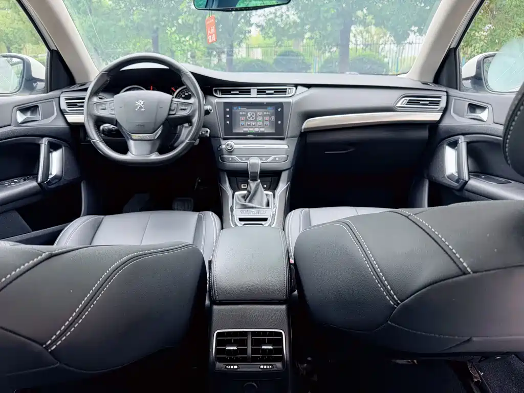Peugeot 408 — миниатюра 13