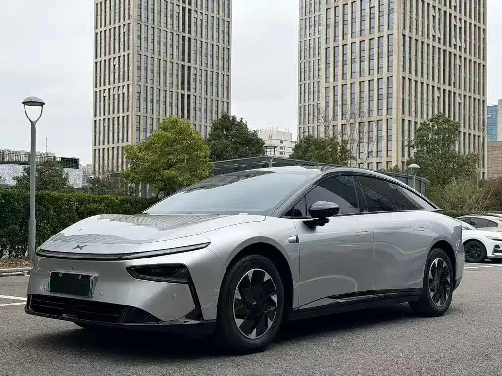 XPeng P7+ — миниатюра 10