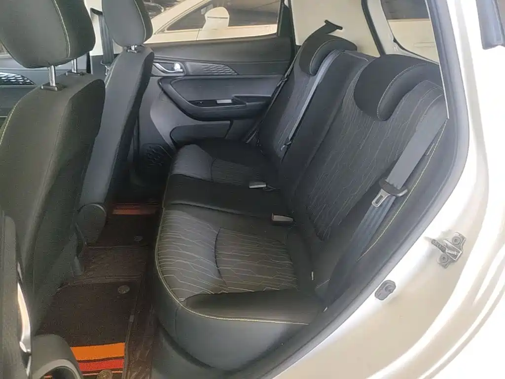Changan Benben E-Star — миниатюра 17