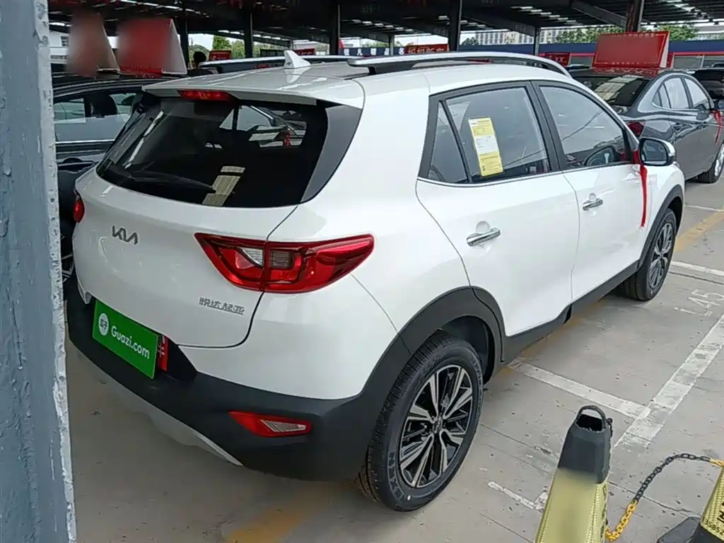 Kia KX1 2026 1.4L AT