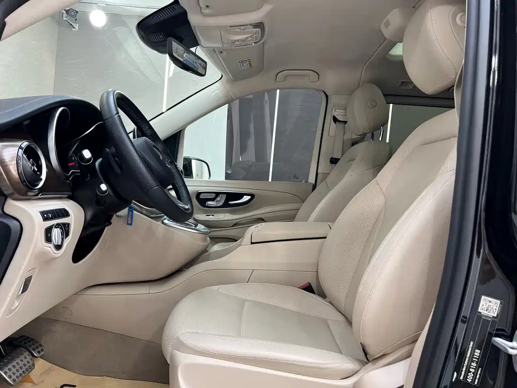 MERCEDES-BENZ V CLASS