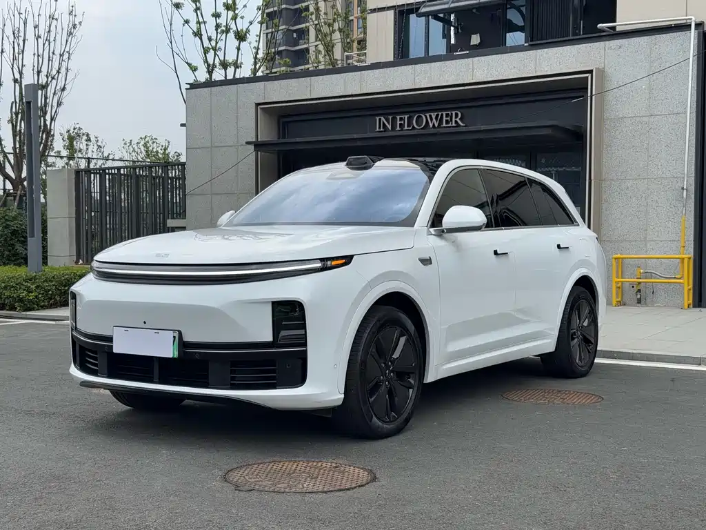 Li Auto Li L7