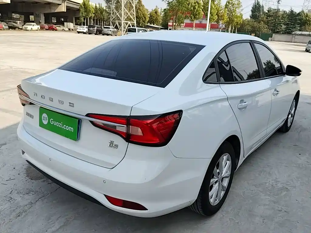 Roewe i5 — миниатюра 7