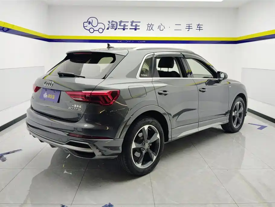 Audi Q3 2019 40 TFSI Fashion