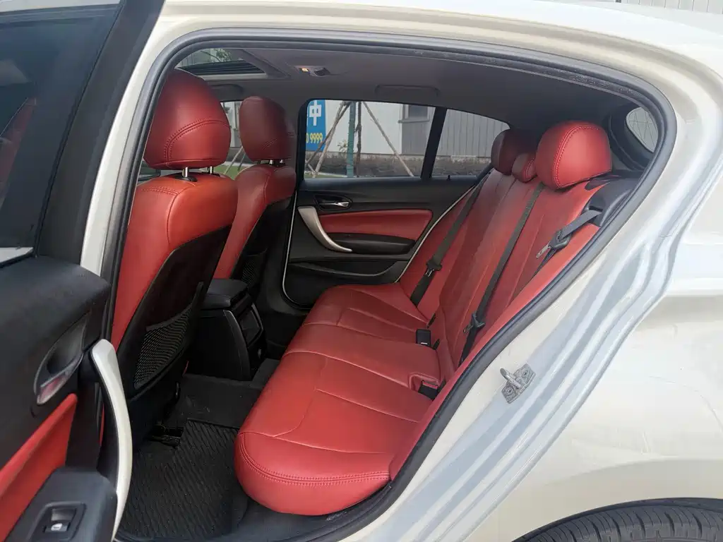 BMW 1 Series (Import) — миниатюра 13