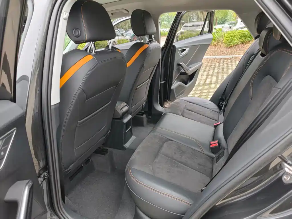 Audi Q2L e-tron — миниатюра 16