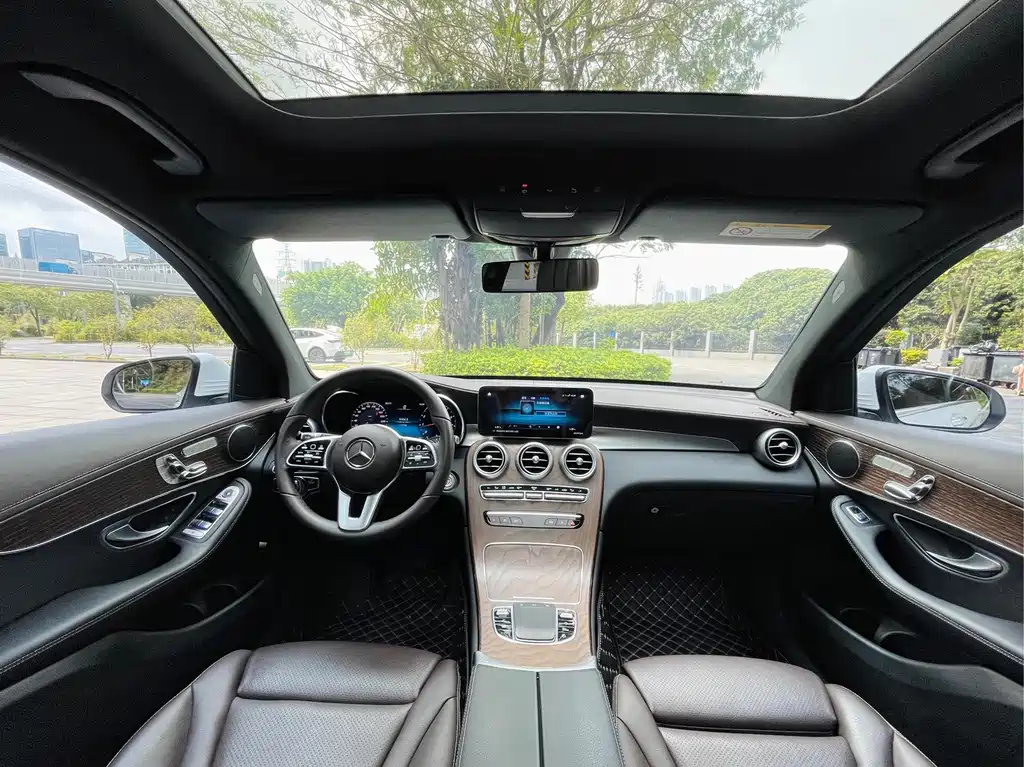 Mercedes-Benz GLC — миниатюра 9